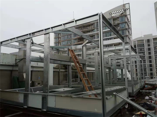 逆流式冷卻塔結構特征(逆流式冷卻塔風機批發(fā))