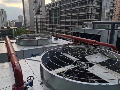 玻璃鋼工業(yè)冷卻塔如何處理廢熱？
